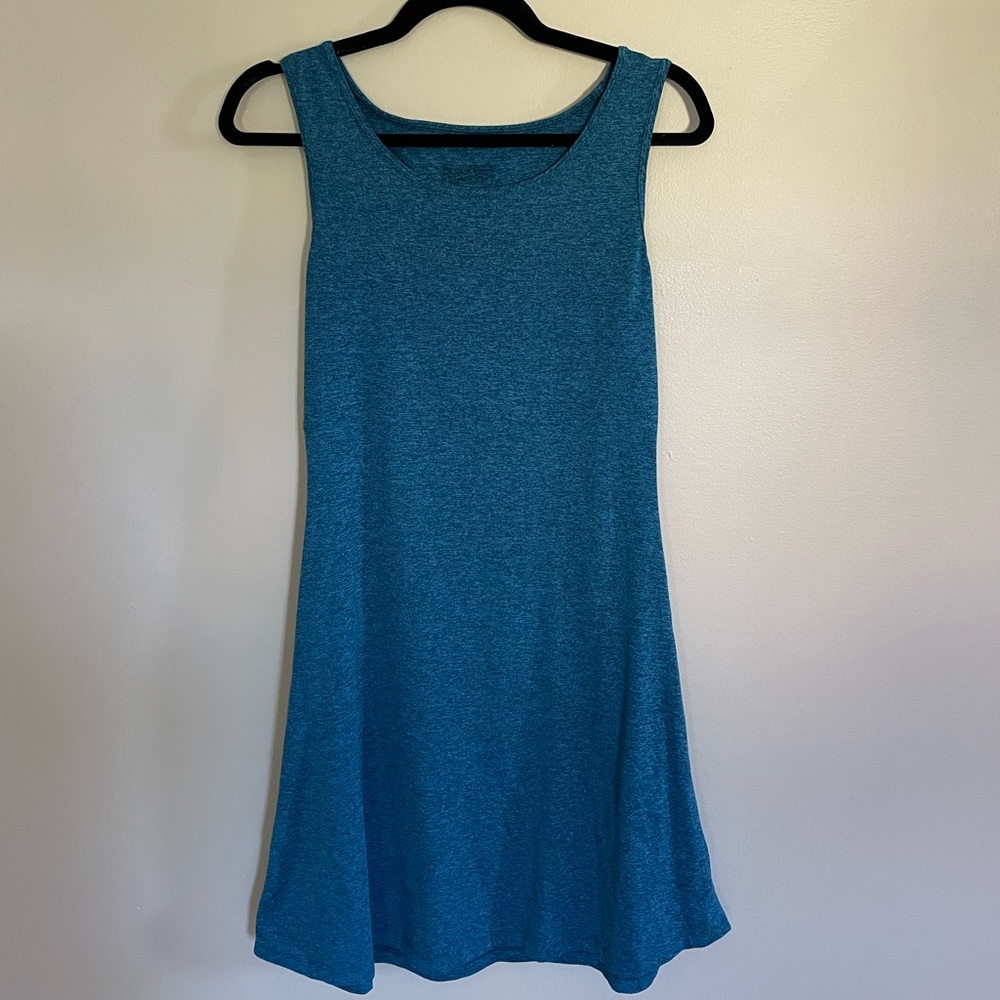 Patagonia active dress with back wrap - XS